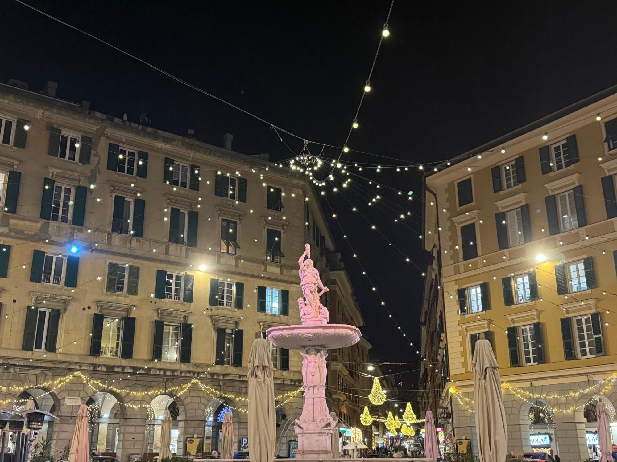 The First Colombo Brignole XX Settembre Apartment Genoa Ngoại thất bức ảnh