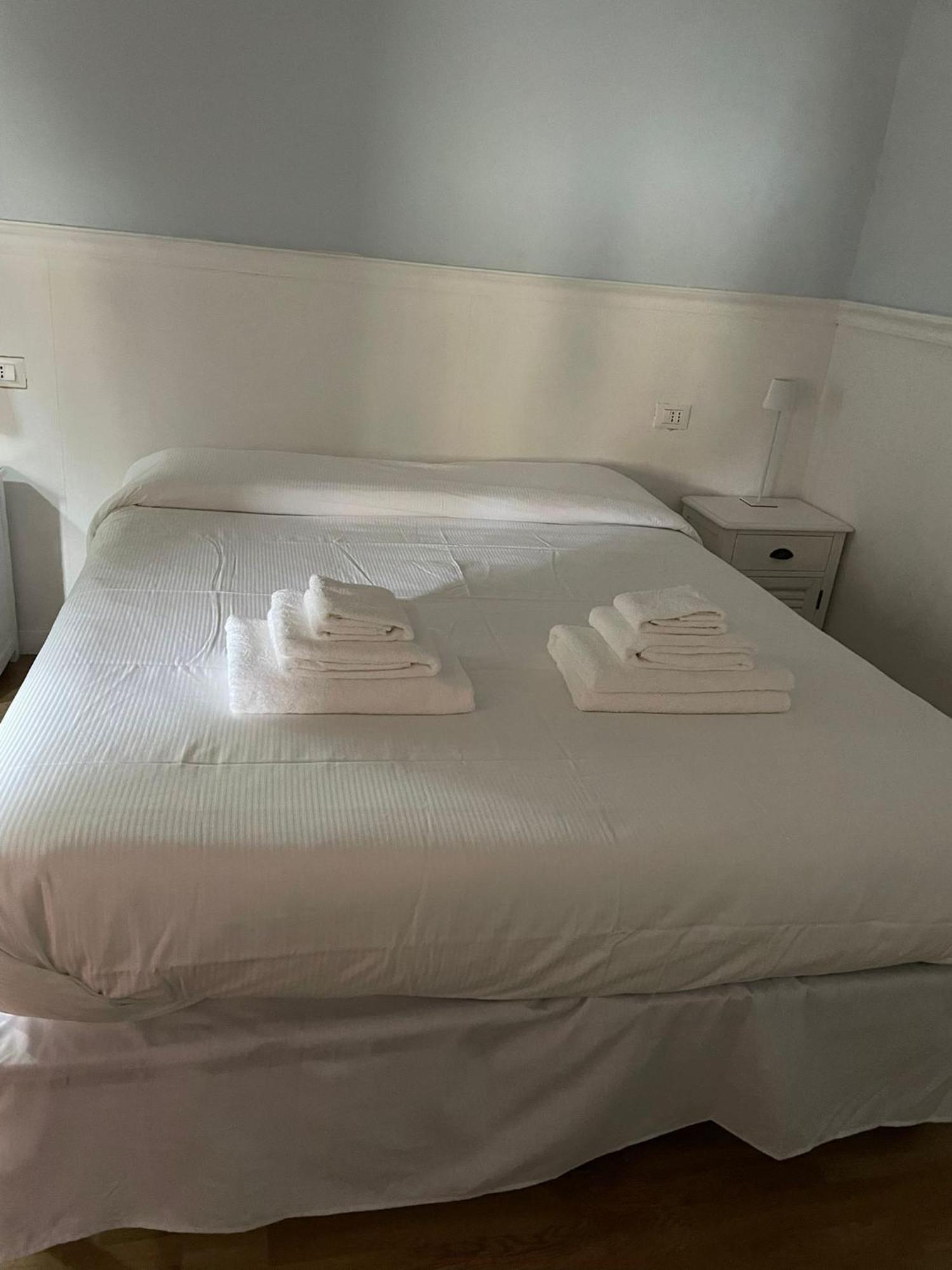 The First Colombo Brignole XX Settembre Apartment Genoa Ngoại thất bức ảnh